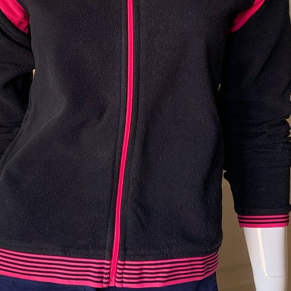 Notice - women’s athletic zip up jacket (Size XS) - Picture 3 of 3